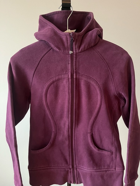 lululemon athletica Tops - LULULEMON ATHLETICA purple scuba hoodie US 8